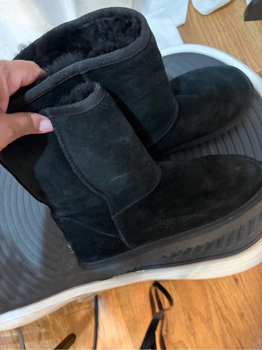 Kookaburra by ugg Women's  Black Suede Winter Boots - Plush Fleece Lining